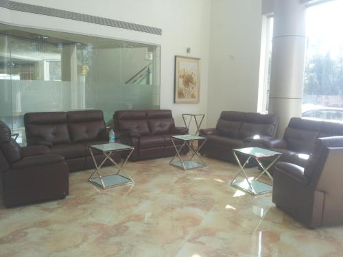 Saffron Hotel