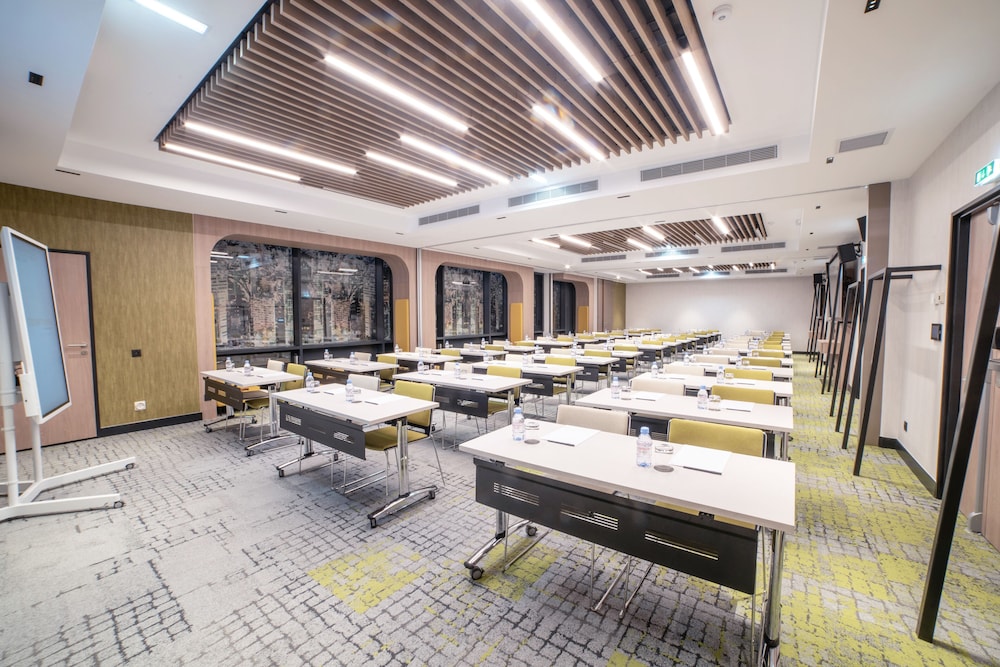 Courtyard by Marriott Paris Porte de Versailles