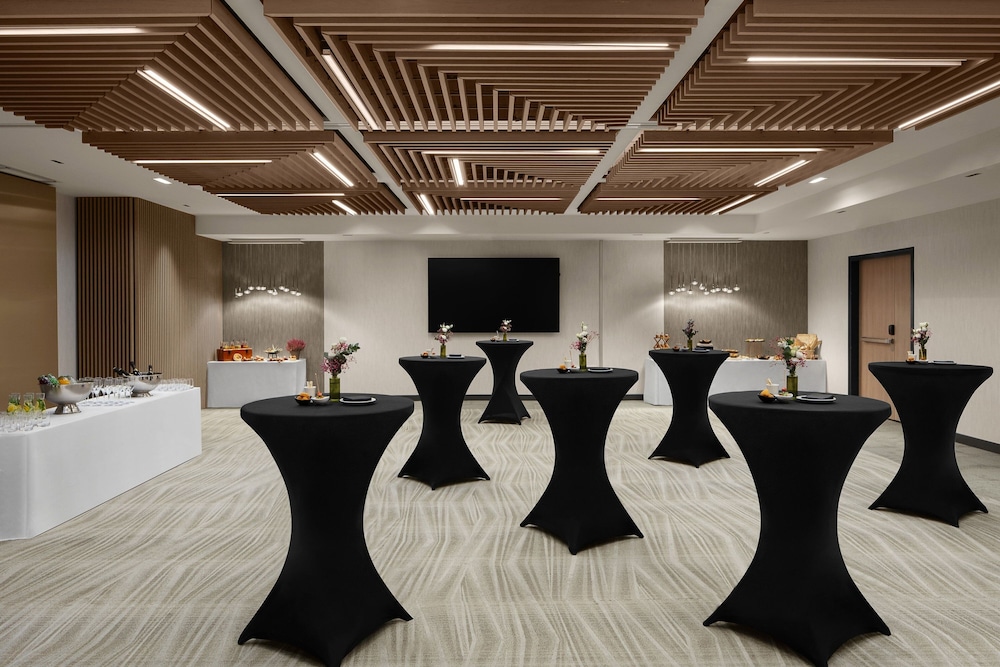 Courtyard by Marriott Paris Porte de Versailles