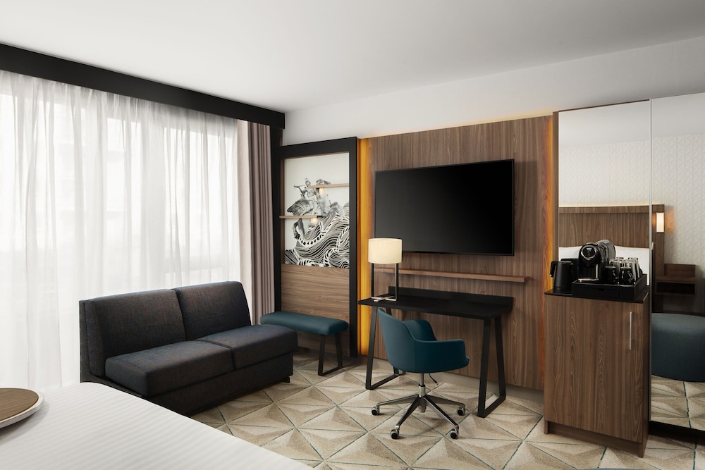Courtyard by Marriott Paris Porte de Versailles