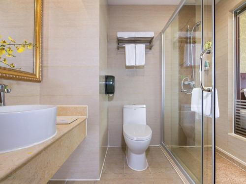 Vienna Hotel Shenzhen Longgang Longdong Branch