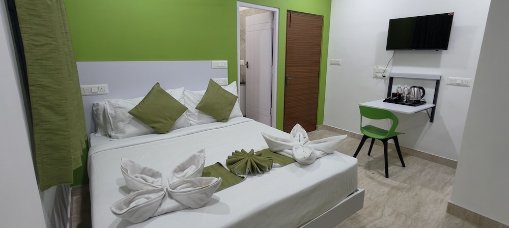 The Pommels Service Apartment