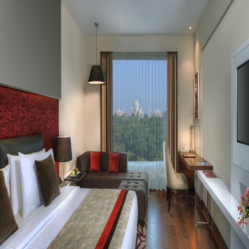 Grand Mercure Agra