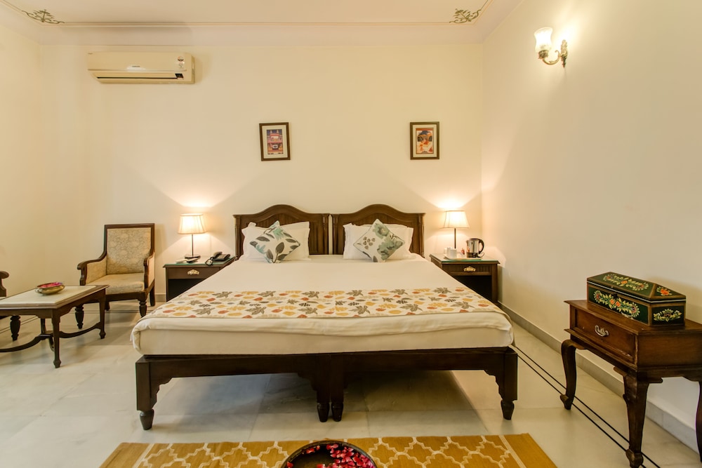 Akshay Niwas Boutique Hotel by Amantra