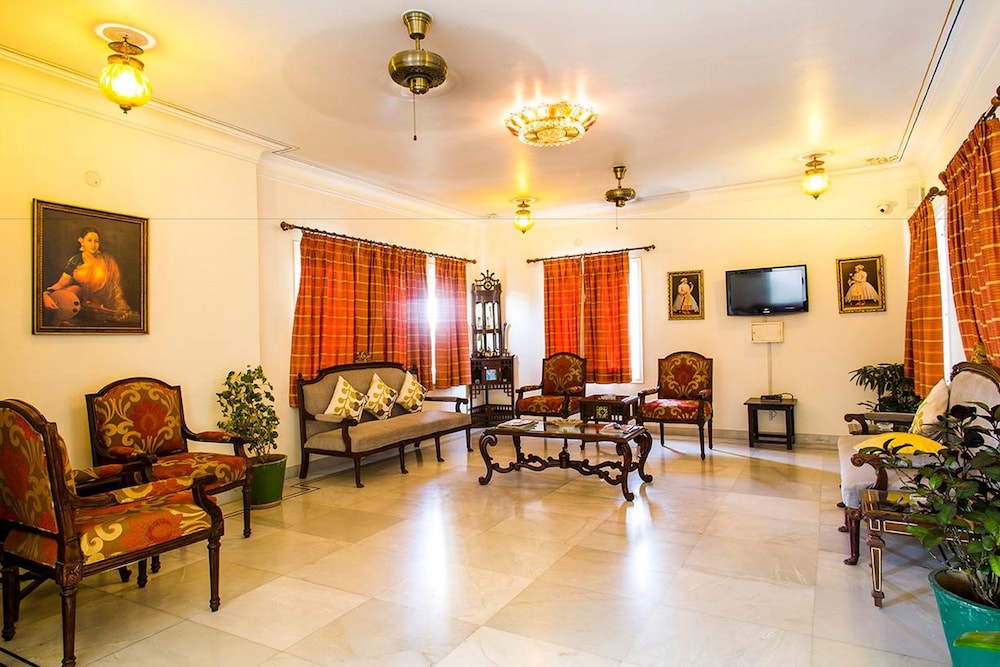 Akshay Niwas Boutique Hotel by Amantra