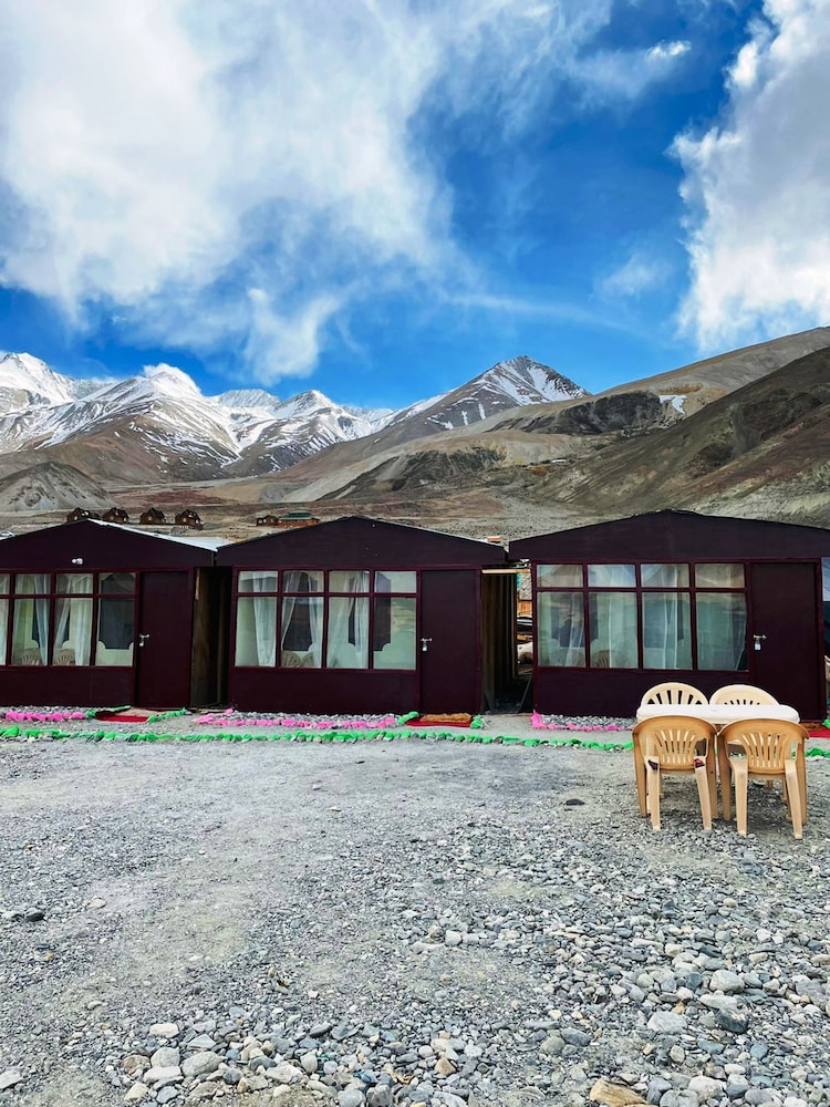 Pangong Delight Camps and Cottages