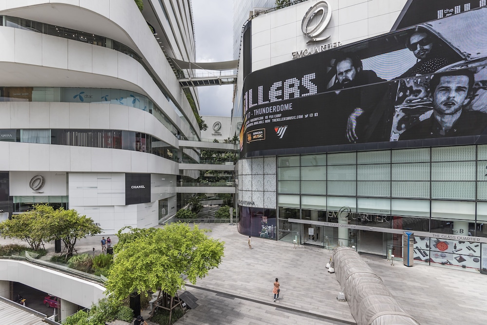 Emporium Suites by Chatrium