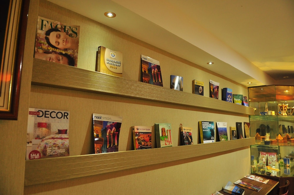 Al Bahjah Hotel