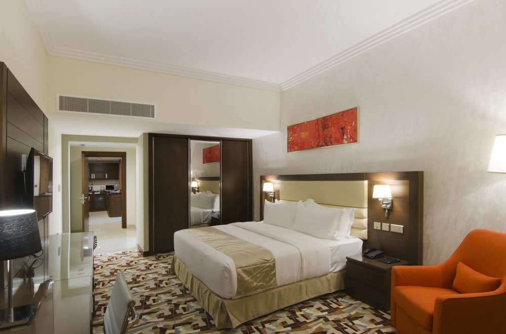 Al Murooj Grand Hotel