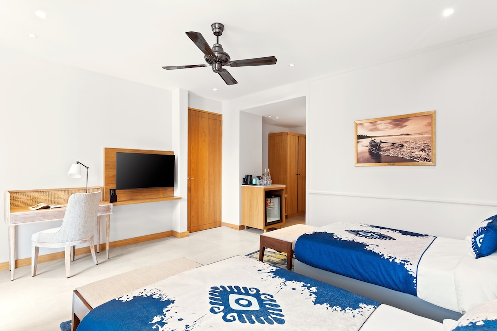 The Astor - All Suites Hotel Candolim Goa