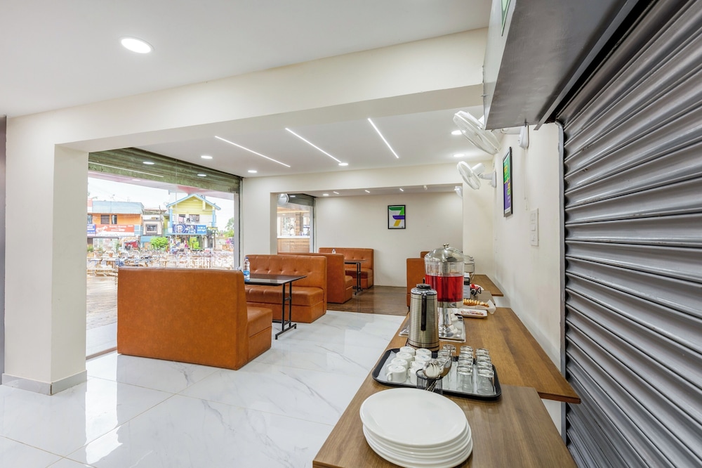 Treebo Sky City Grand, 5 Min From Mangalore Airport