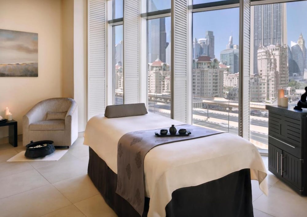 Address Dubai Mall Residences