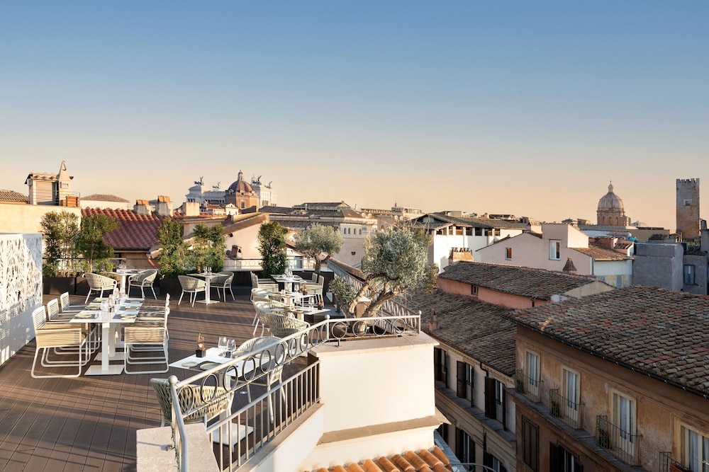 The Pantheon Iconic Rome Hotel, Autograph Collection