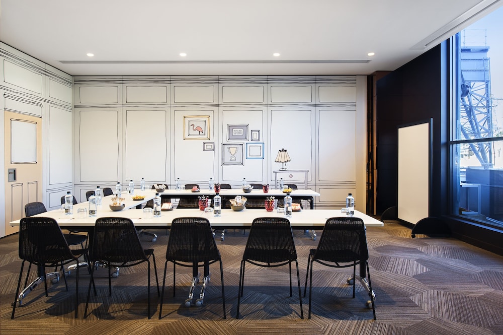Ovolo Woolloomooloo
