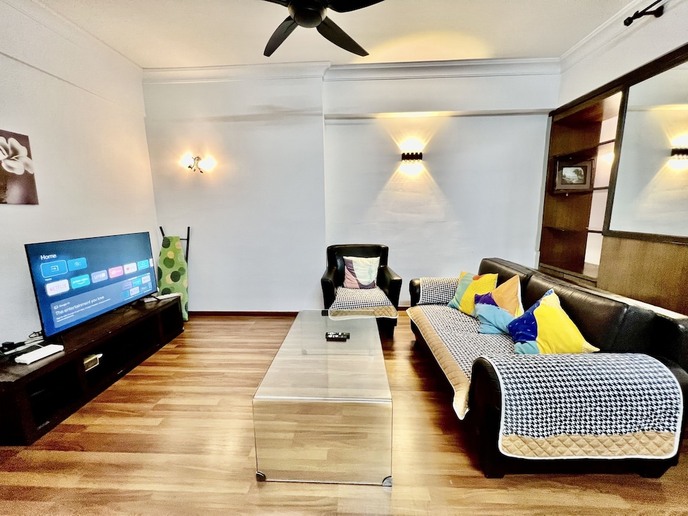 Casa Mutiara Service Apartment