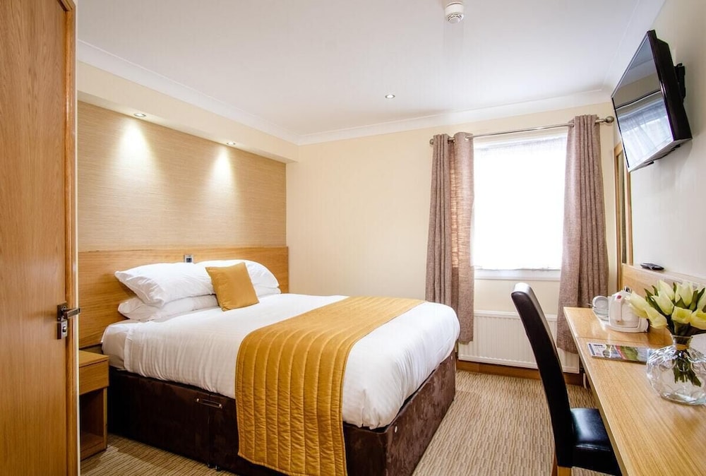Hill Park Hotel