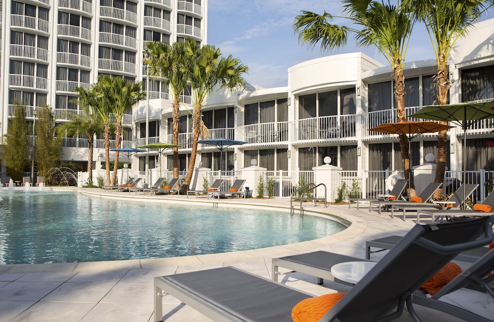 Renaissance Orlando Resort – Disney Springs® Area