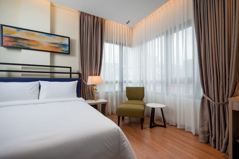 M Palace Hotel