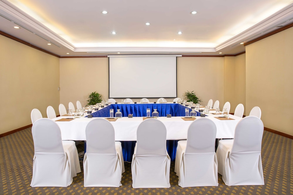 Saigon Prince Hotel