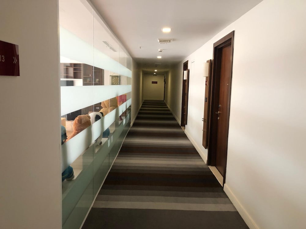 Oakwood Residence Whitefield Bangalore