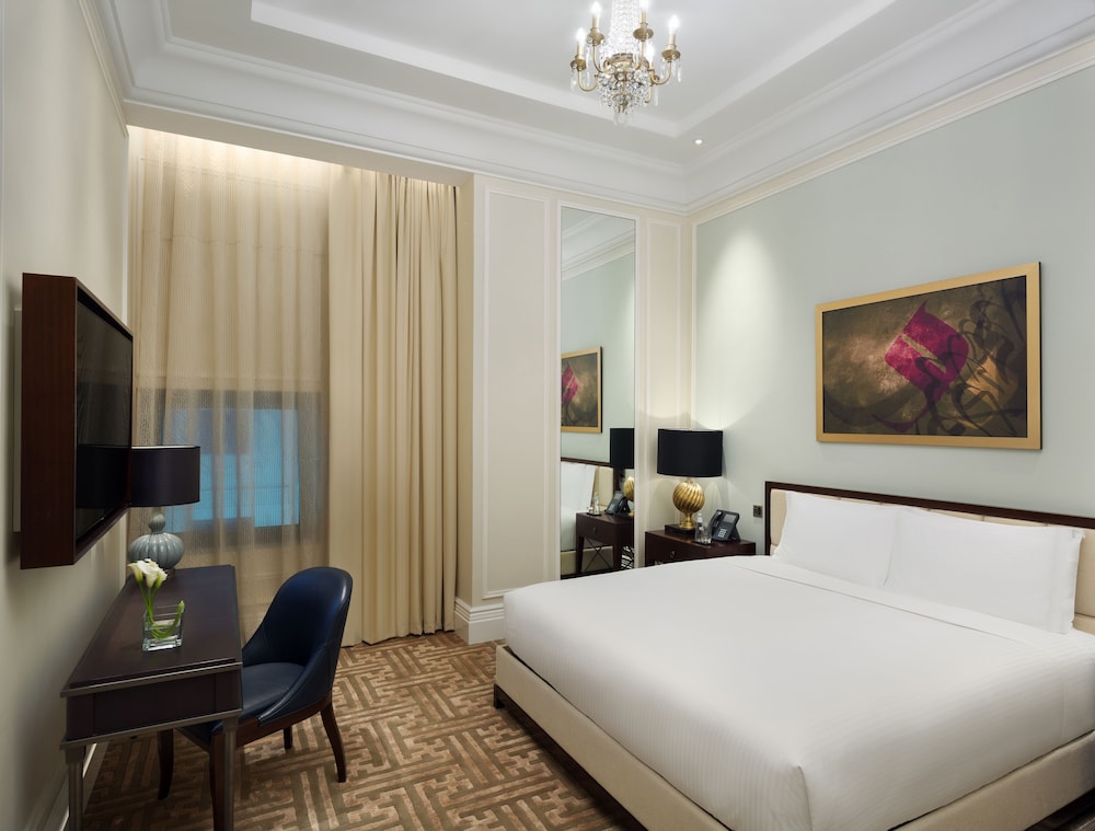 The Hotel Galleria Jeddah, Curio Collection by Hilton