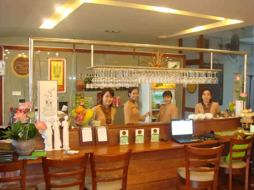 Home Hotel
