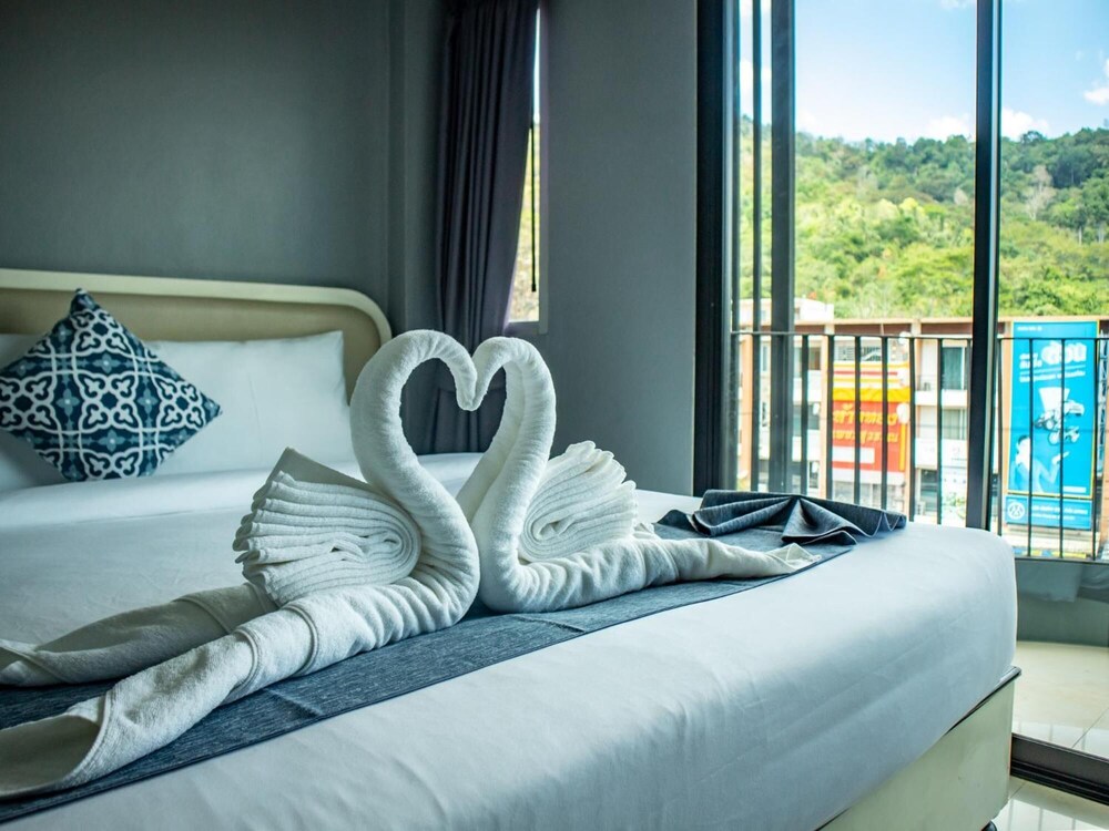 The Moon Night Ao nang Hotel