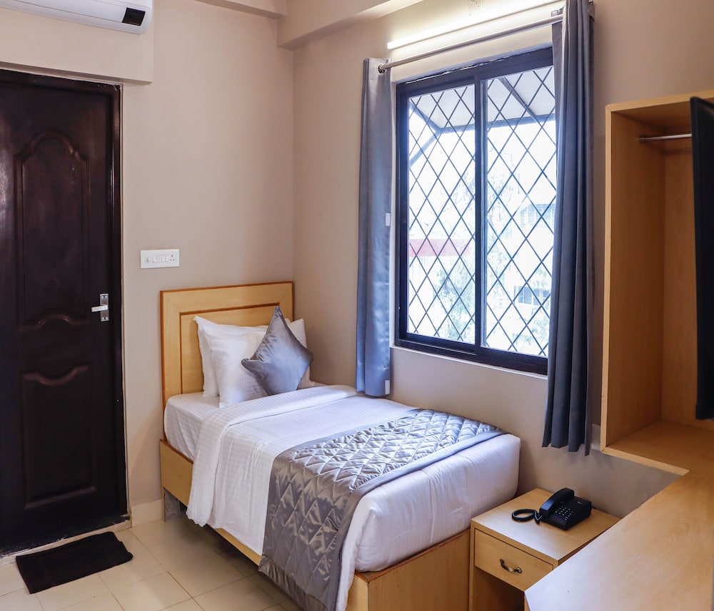 Hotel Vinayaga Tirupur