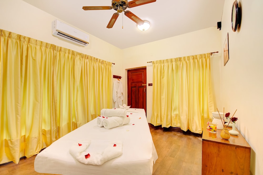WelcomHeritage Shivavilas Palace, Hampi