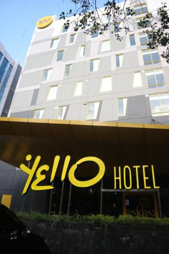 YELLO Hotel Manggarai