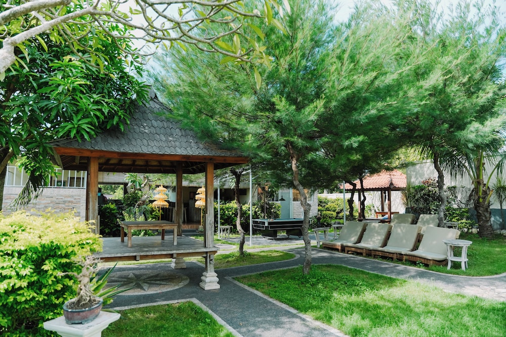 Taman Asih Bingin Homestay