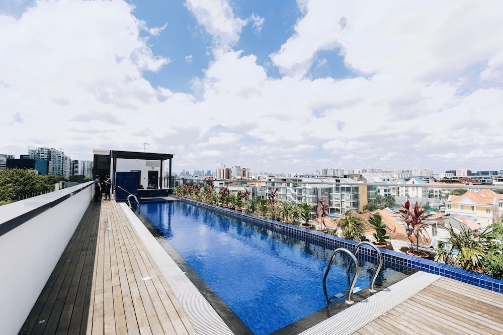 Santa Grand Hotel East Coast, a NuVe Group Collection