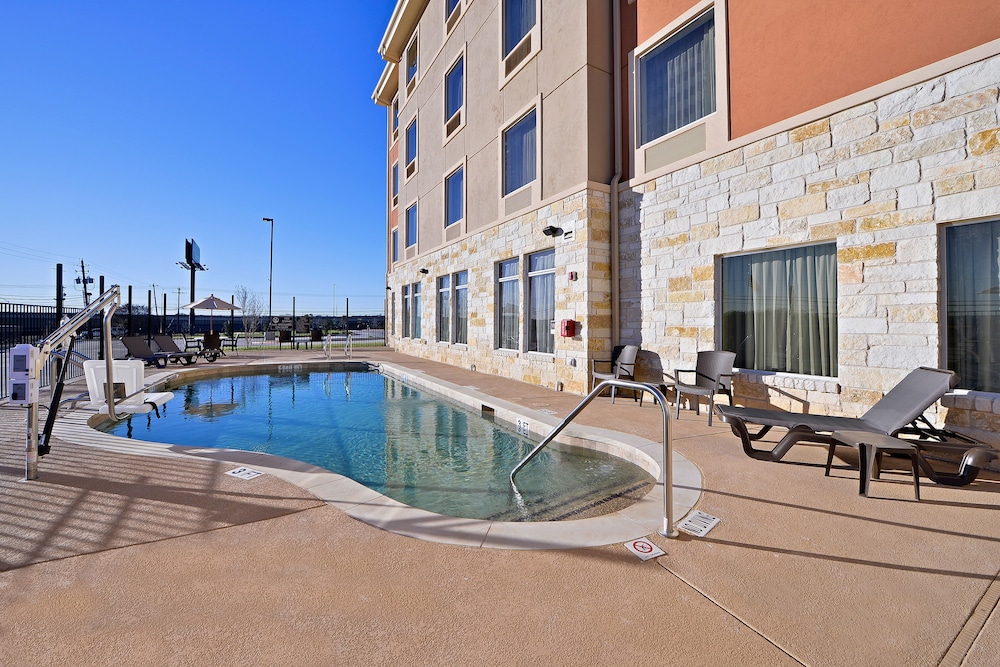Sleep Inn & Suites Austin Northeast