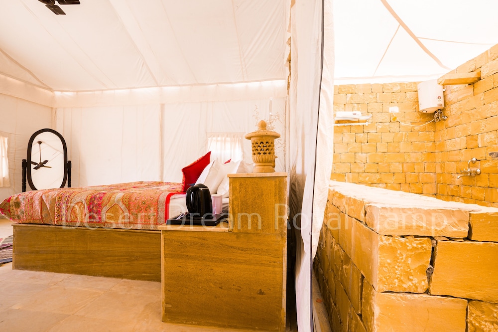 Desert Dream Royal Camp With Swimming Pool
