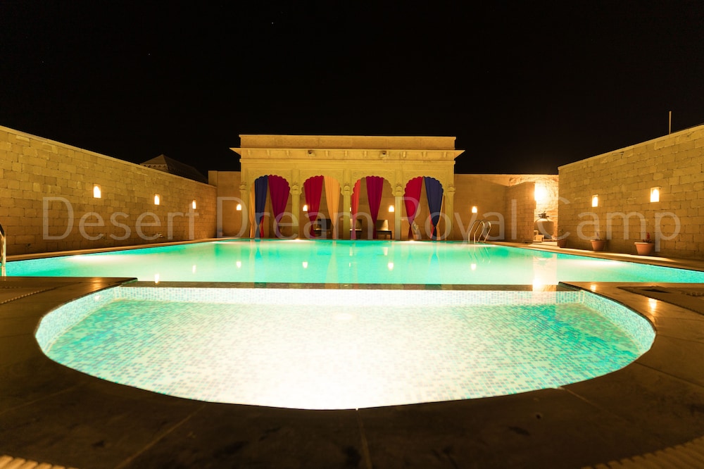 Desert Dream Royal Camp With Swimming Pool