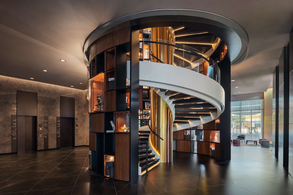The WB Abu Dhabi hotel, Curio Collection by Hilton
