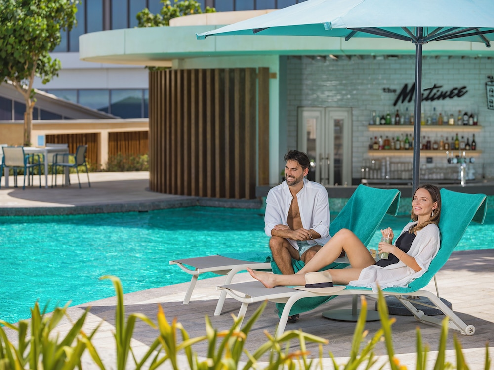 The WB Abu Dhabi hotel, Curio Collection by Hilton