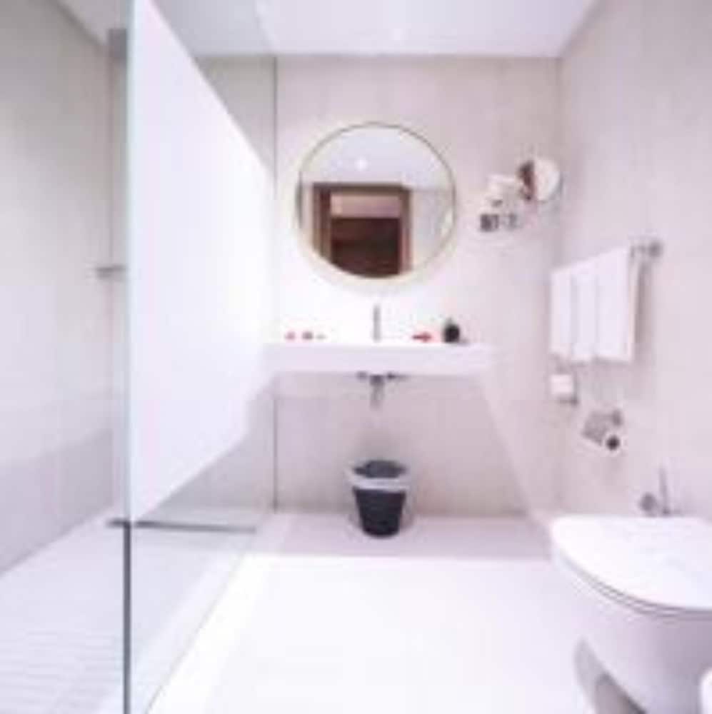 Oum Palace Hôtel & Spa Casablanca