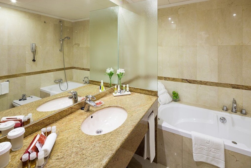Hotel Royal Plaza