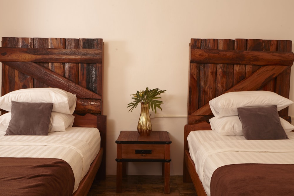 House of Love at Pai
