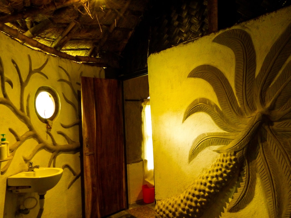Backpackers Eco Village