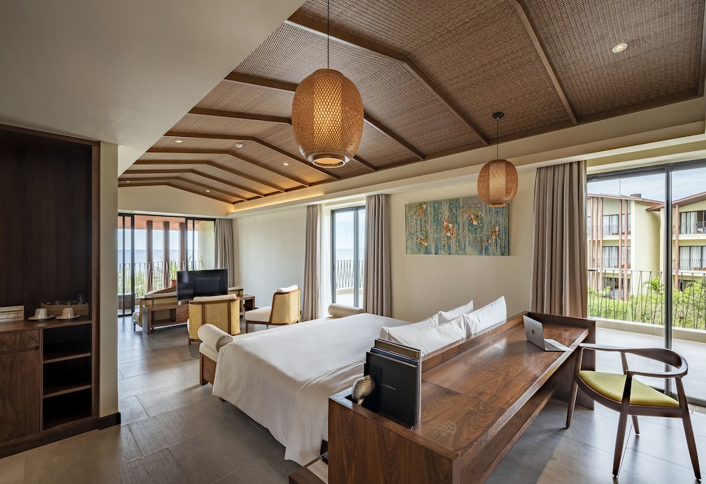 Dusit Princess Moonrise Beach Resort