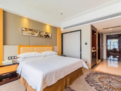 Vienna International Hotel Foshan World of Flower
