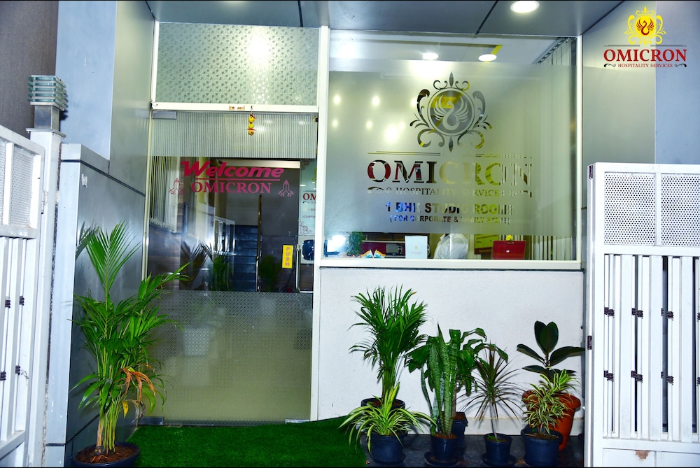 Omicron Hotel