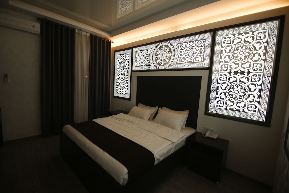 Safir Hotel