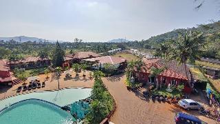 Whispering Woods Resort