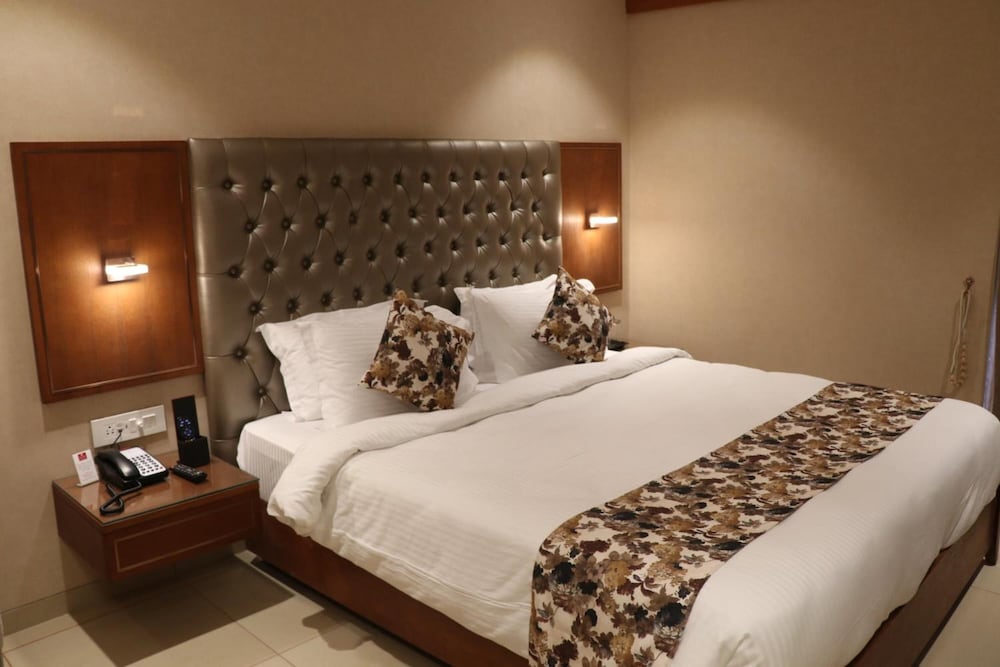 SK Lords Inn Ahmedabad