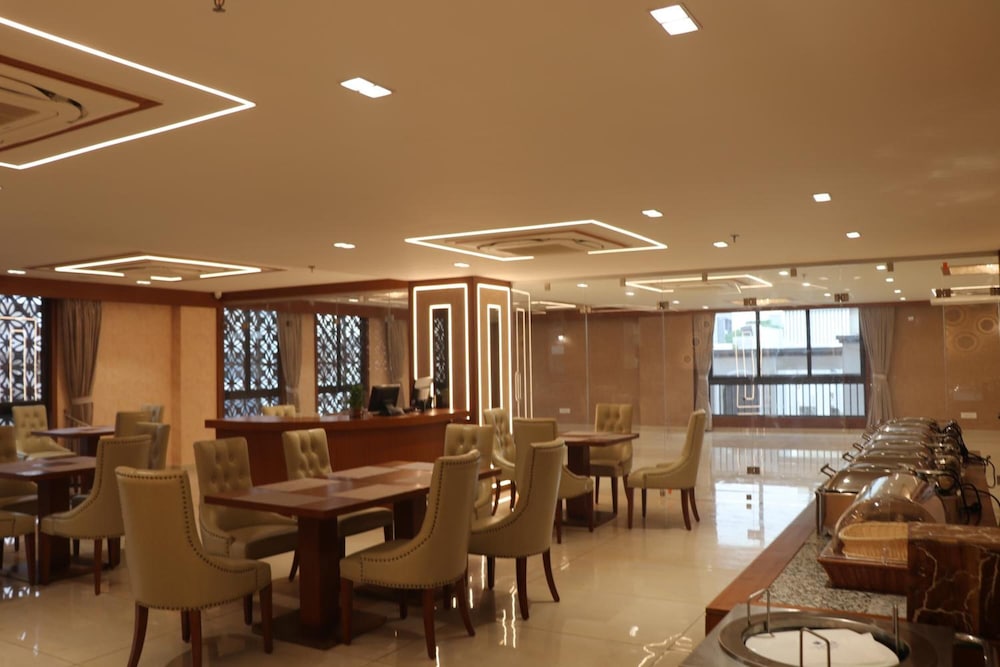 SK Lords Inn Ahmedabad