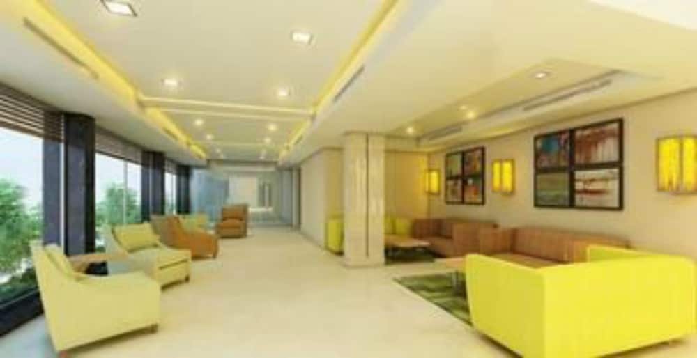 Lemon Tree Hotel, Shimona, Chennai