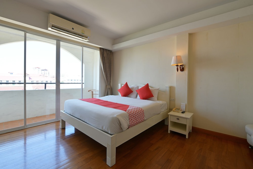 Grand Smile Wellness Resort